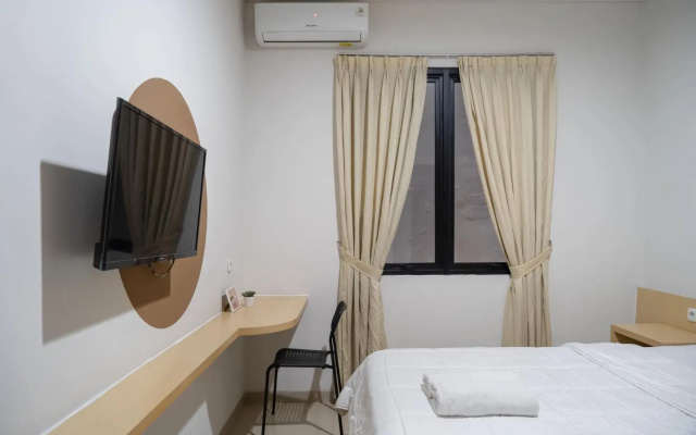 UROOMS Panglima Polim – Guest Rooms – Jakarta