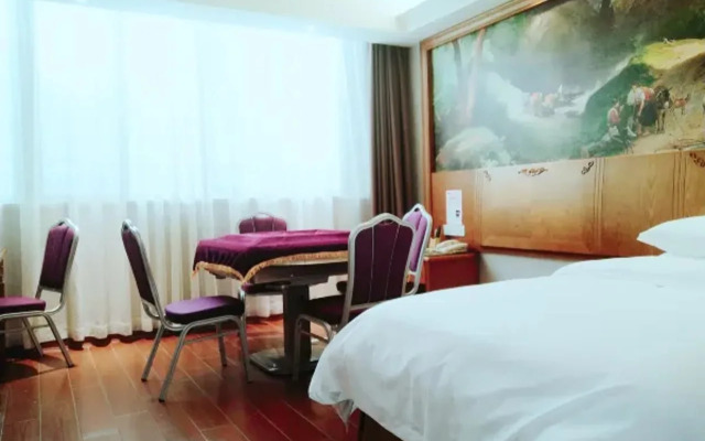 Vienna Hotel (Shantou Guiyu)