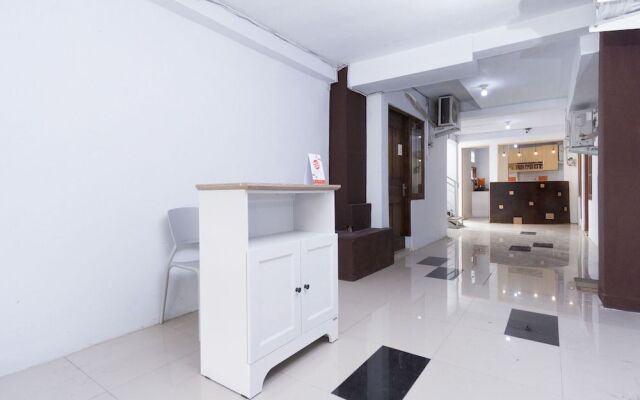 OYO 2444 Sera House
