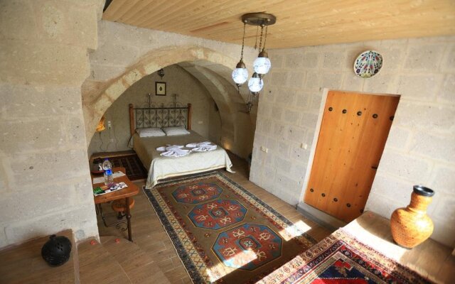 Angel Cave Suite