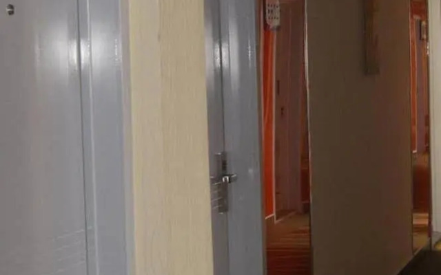 Thank Hotel Laiwu Luzhong East Street