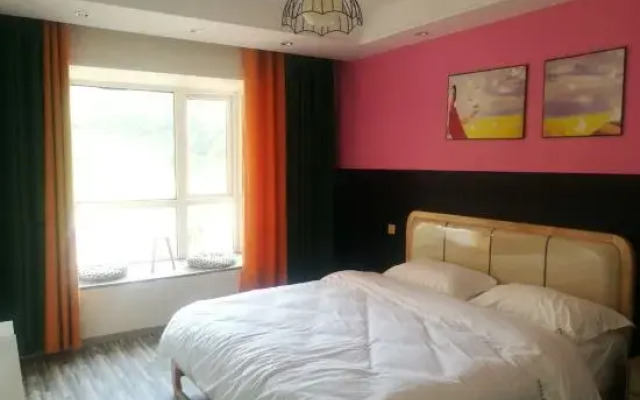Bijie Boman Theme Hotel
