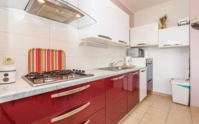 Beautiful Home in Banjol With Wifi and 2 Bedrooms