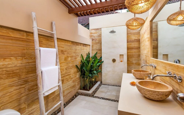 Villa Lisabella by Villa Finder