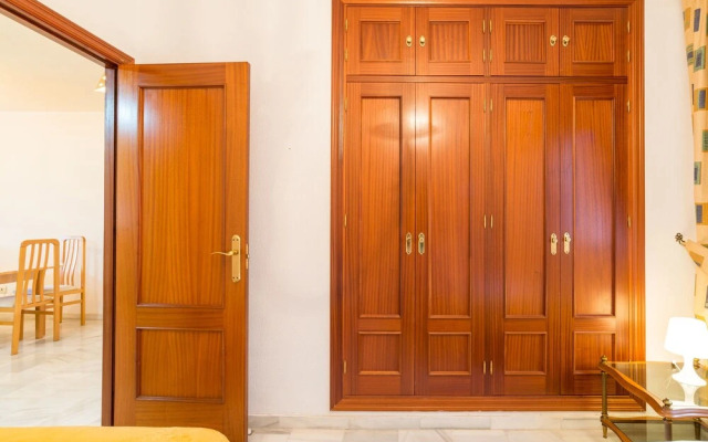 2-bed Apartment With Pool