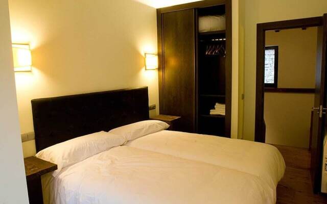 Apartamentos Rurales El Llerón