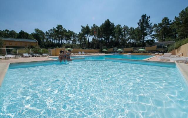 Camping Domaine des Pins