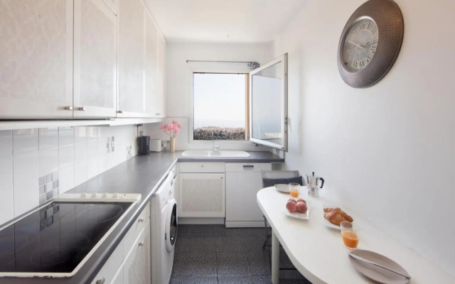 Panoramic view, 2 bedroom, Monaco,Riviera, Parking
