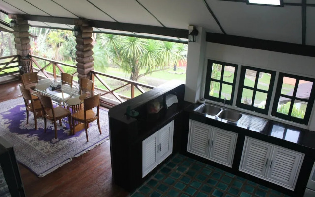 The Stove House Hang Dong Chiang Mai