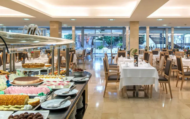 Belroy Hotel and Apartments