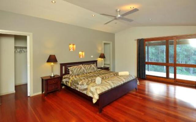 Sapphire Beach Acreage