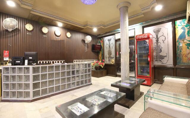 OYO 966 Hotel Sallow International