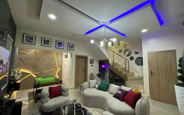 Clarus Apartments