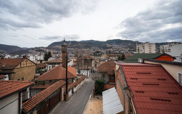 Design 1bdr Apartment With City View