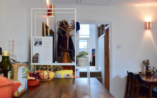 Stylish and Spacious 1 Bed Flat in Hackney
