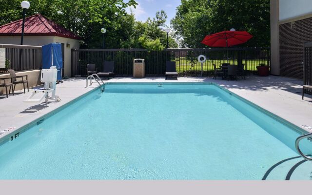 Hampton Inn Greensboro-East