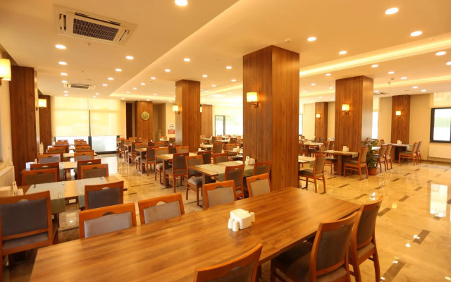 Oytun Park Hotel