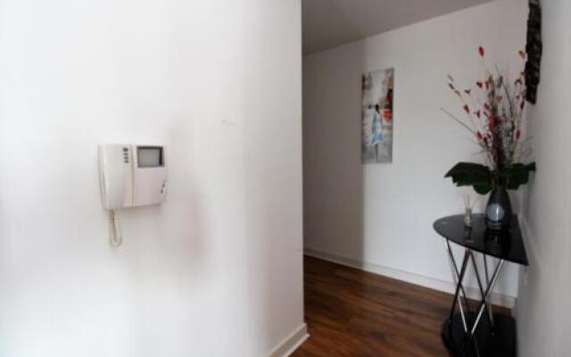 Media City LOWRY Apartment 4 Guests 2 Bed