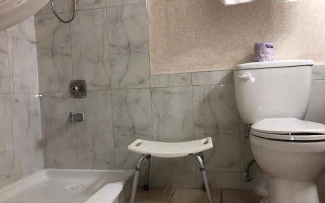 Canadas Best Value Inn & Suites Castlegar