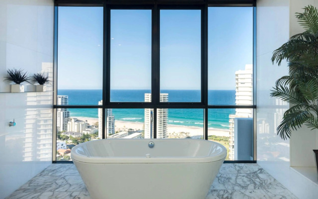 Aria Apartments