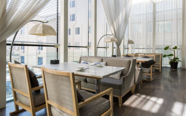 Beijing Springs Valley Hotel