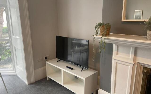 Central Southsea Boutique 2 Bedroom Flat