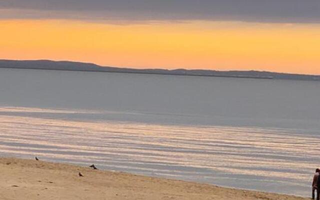 Hollywood Studio Apartments " Traum Fabrik "