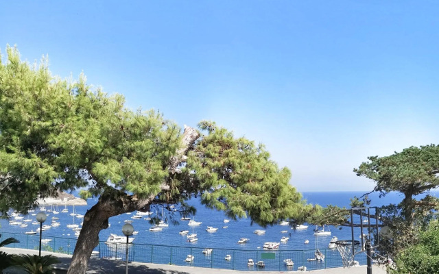 Calise guest house B