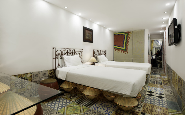Thang Long Espana Hotel – Guest Rooms – Hanoi