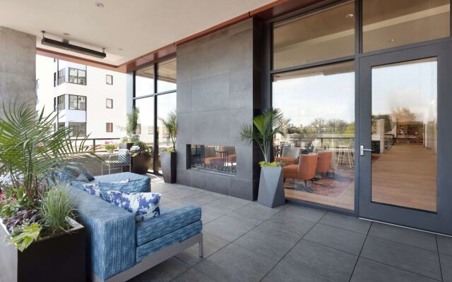 Hampton Inn & Suites Watertown Boston