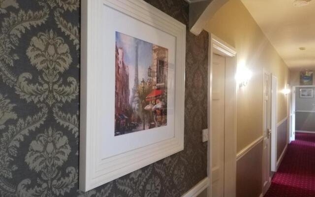 O'Sheas Ceol Na Habhann B&B