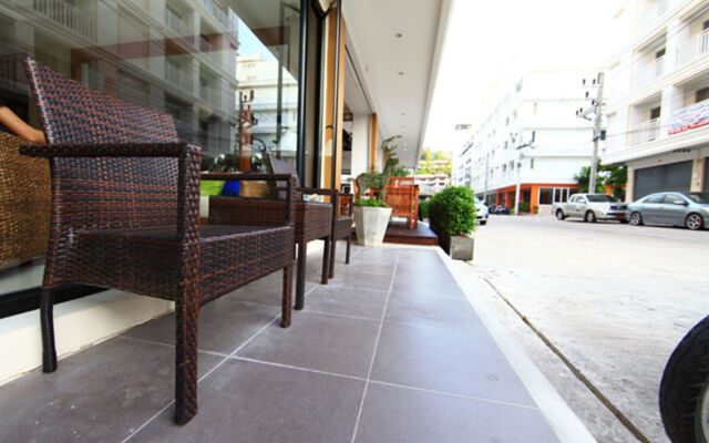 Chana Hotel Phuket