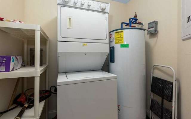 Florencia 707 by Meyer Vacation Rentals