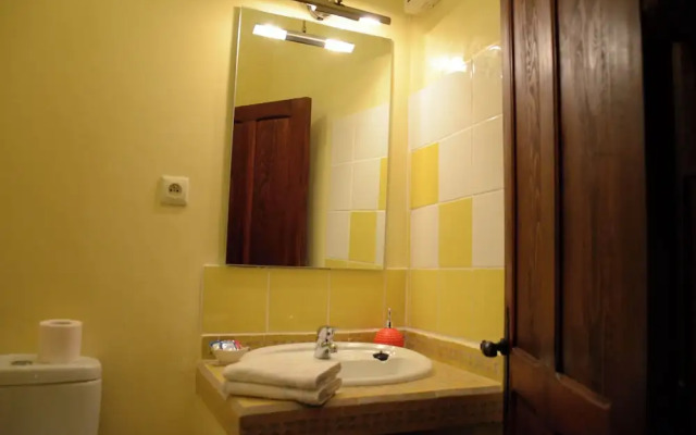 Room-dar Rehla Bab Saida Okla Room