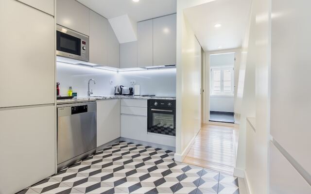 Design Apartment in Typical Alfama