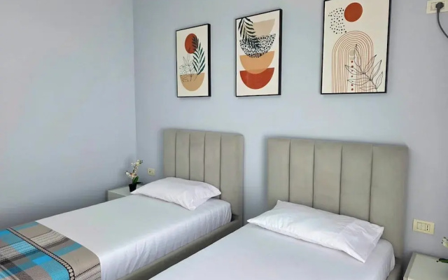Beachfront & Sea View Apartment 101