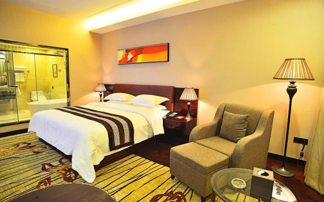 Liang Fan Holiday Inn