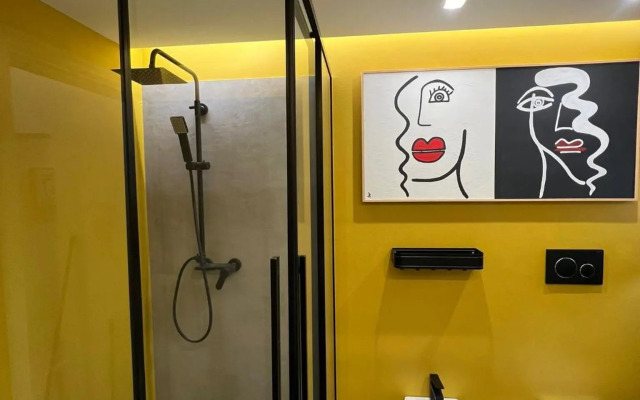 ERASMO 19 Luxury Home