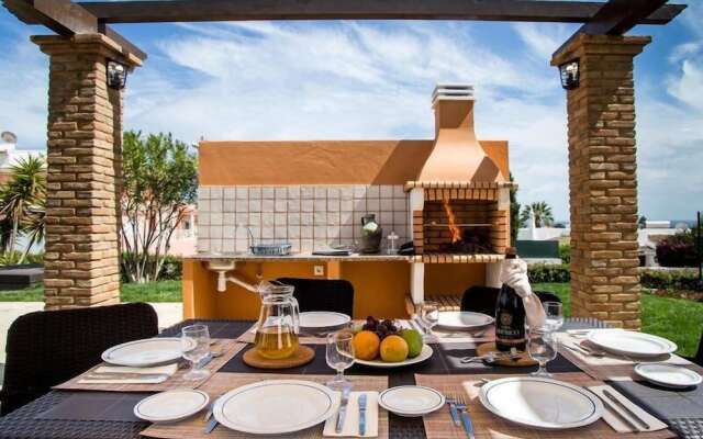 Colina Villas (duplicated -correct ID2750)