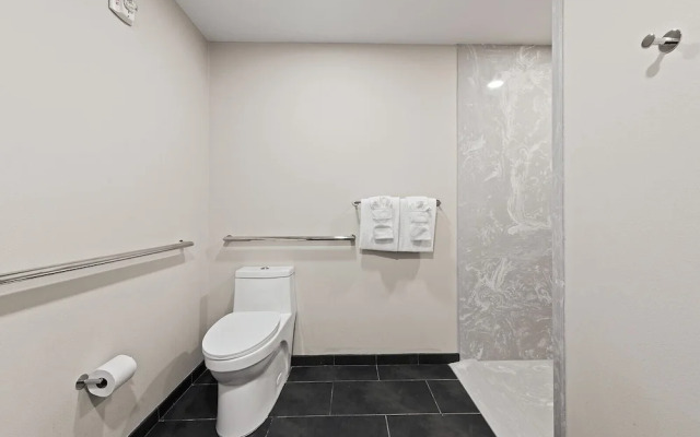 Bywater Suite Hotel