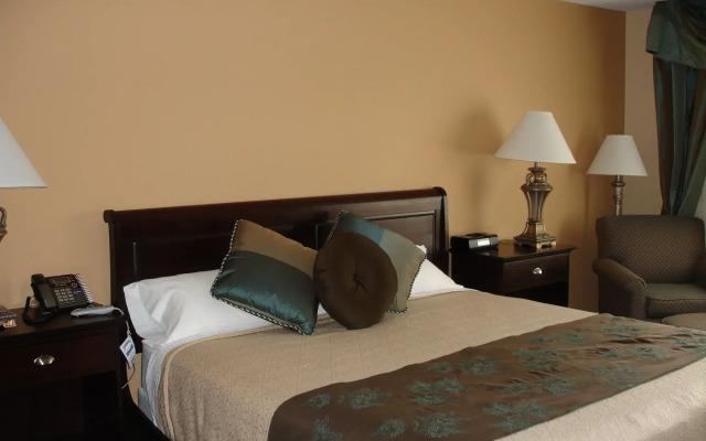 Riverside Hotel, Ascend Hotel Collection