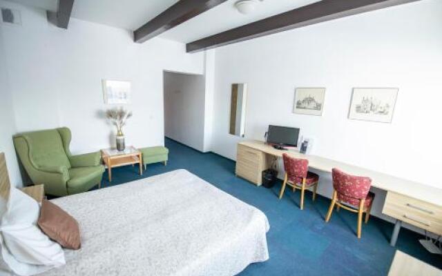 Starapole Guesthouse