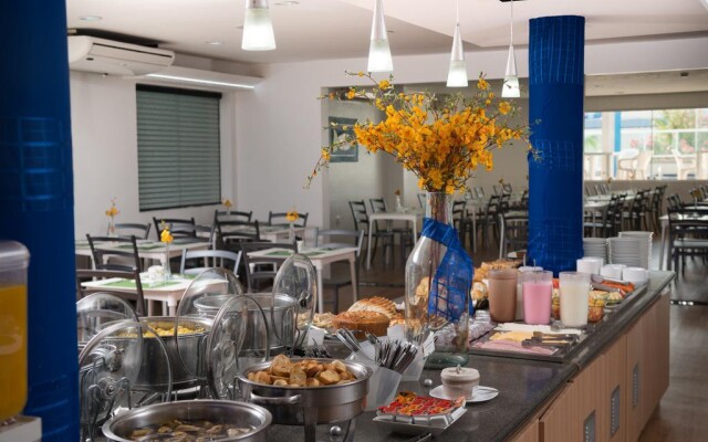 Hotel Sete Coqueiros