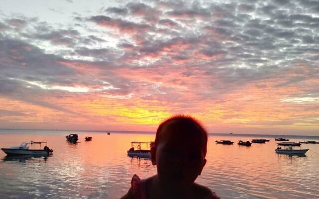 Tambisan Island Lodge