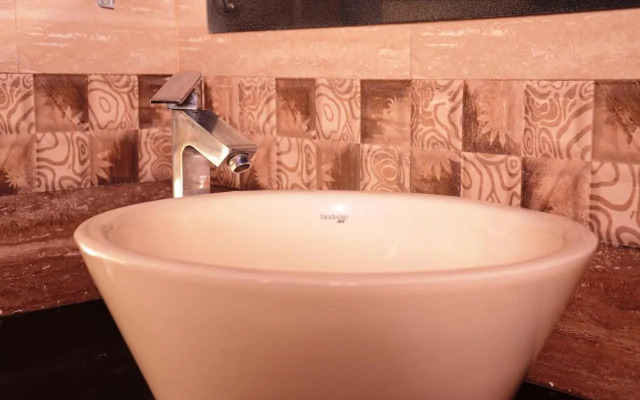 VAISHNAVI VILLA-family home in a residential area.