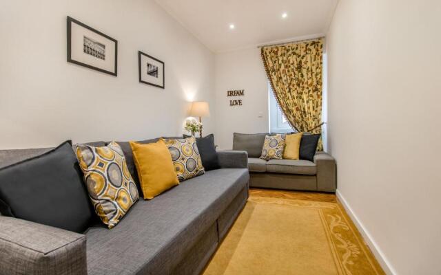 Lisbon Stay at Roma Boulevard Apartment