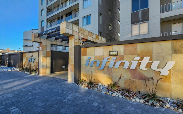 LG8 Infinity Apartments