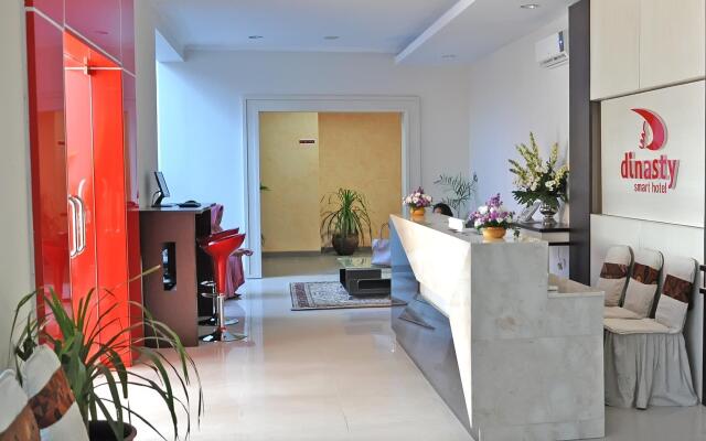 Dinasty Smart Hotel