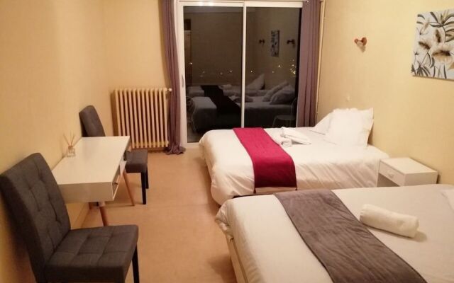 Hôtel Restaurant Les Cimes