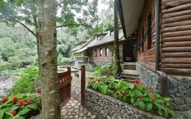 Taman Wisata Bougenville